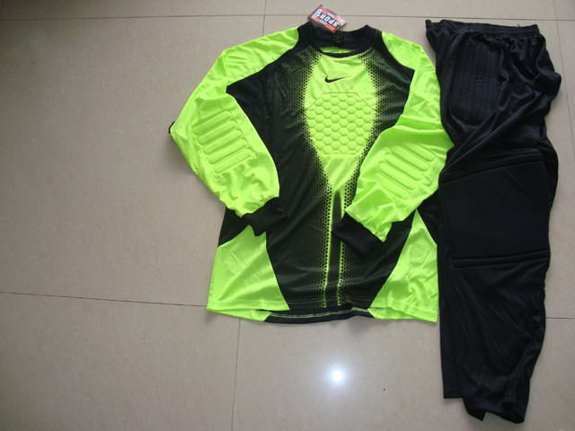 Nike Goalkeeper Jersey 015E